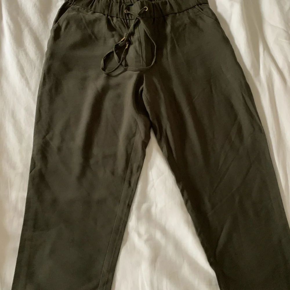 LOFT Drawstring Pants - Picture 3 of 3
